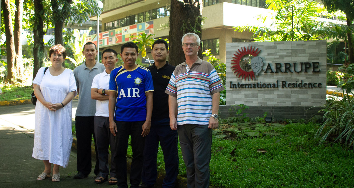 2018.09.Dana-Zumr-and-Fr-Toni-Kurmann-with-scholastics-supported-by-the-Swiss-Mission-Office