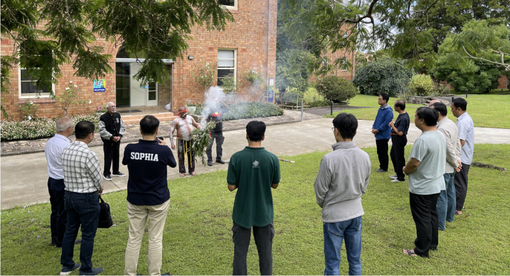 Aboriginal welcome ritual acknowledging the land 2023.02.aboriginal-welcome-to-Sydney-Delegates