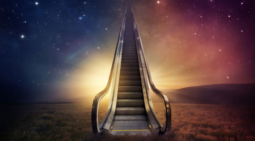 heaven_escalator-830x460