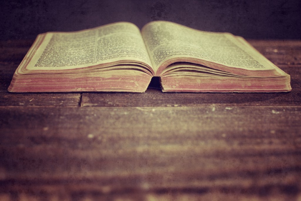 open-bible-1024x683
