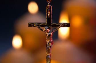 pray