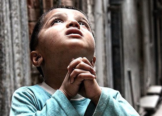 pray