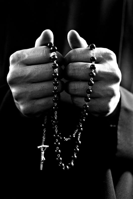 pray