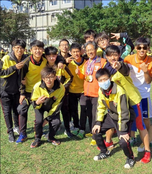 內思孩子五育兼優，奪牌更是家常