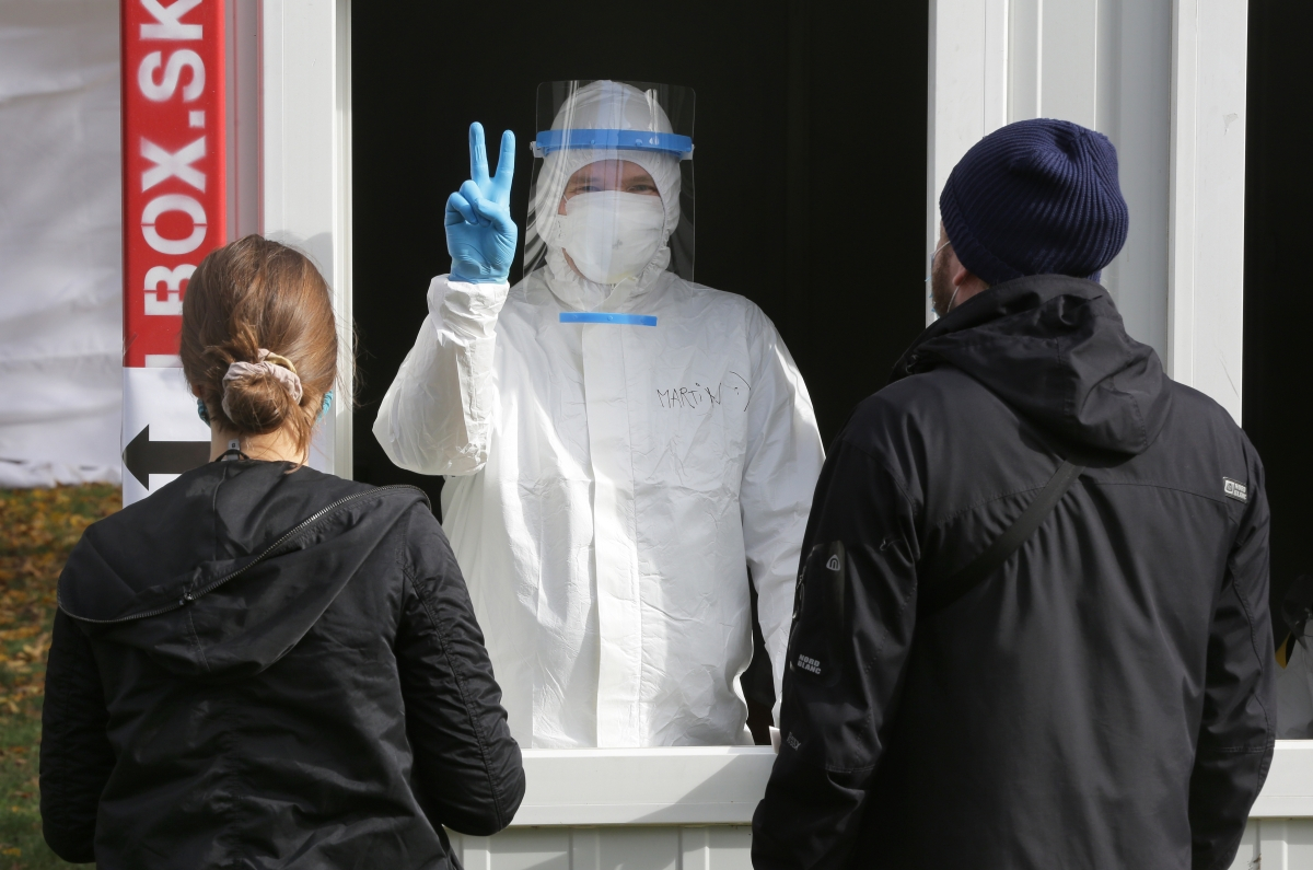 Slovak Jesuits help in Covid-19 testing
