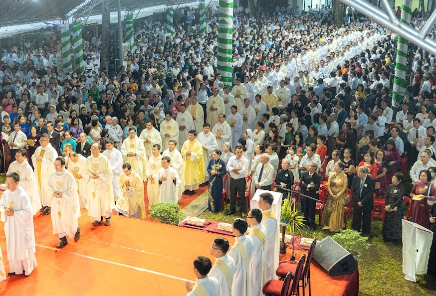 2022.12.Vietnam-ordination_