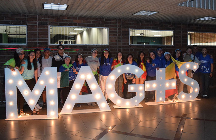 2022-12-23_young-adults-network_magis1