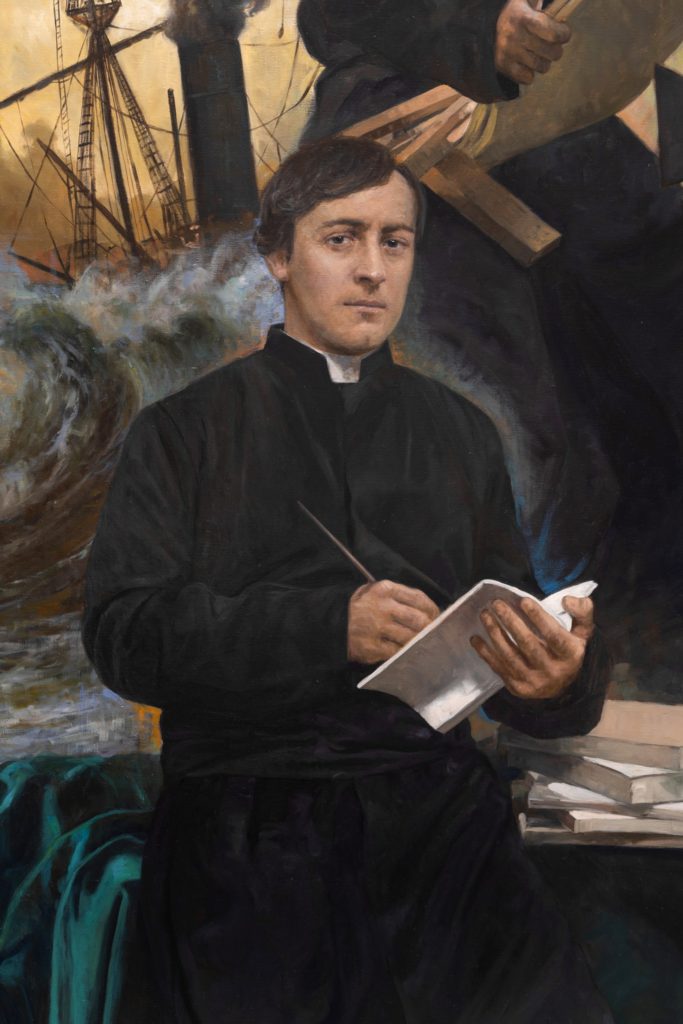 文學：傑拉爾德．曼利．霍普金斯（Gerard Manley Hopkins），耶穌會會士，深受牛津運動（Oxford Movement）影響的英國維多利亞時代的作家與詩人。在這幅畫作裡，呈現在他身後的就是他最重要的一首詩歌《德意志的船難》（The wreck of Deutschland）。霍普金斯在大自然中經常發現天主，曾寫下《春天與秋天》這首詩歌。