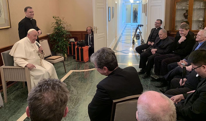 2023-05-02_pope-hun_meeting