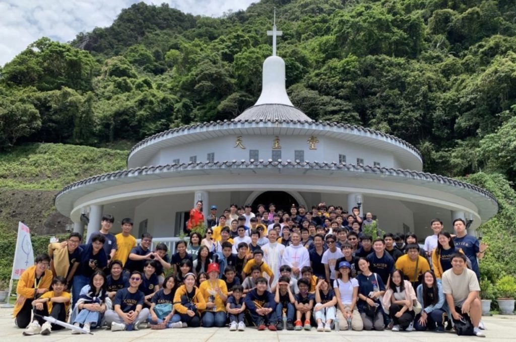 參訪五峰旗聖母朝聖地