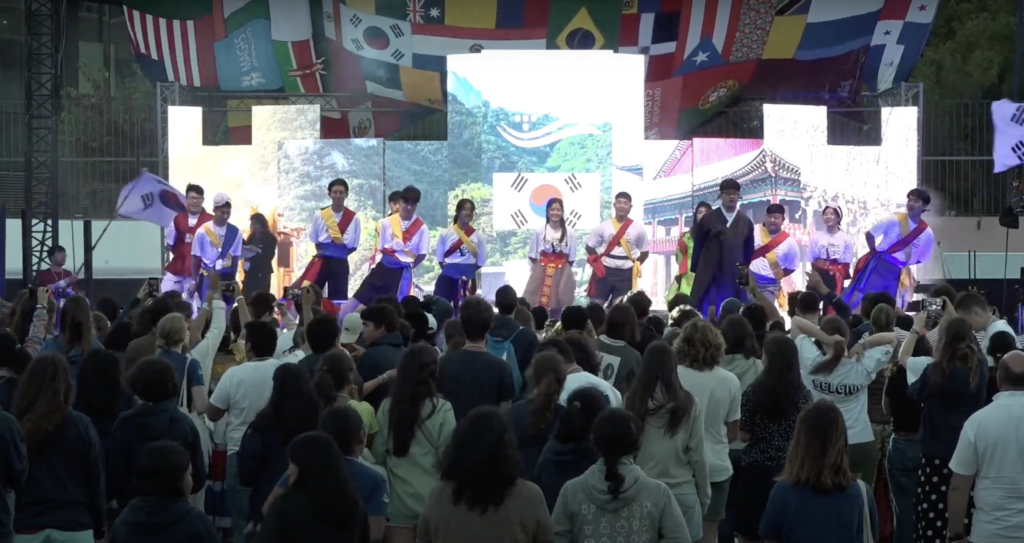 MAGIS 韓國代表團演出