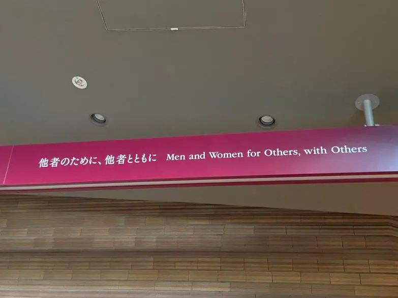 6404