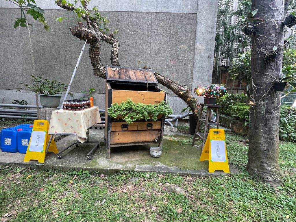 生態蚯蚓箱