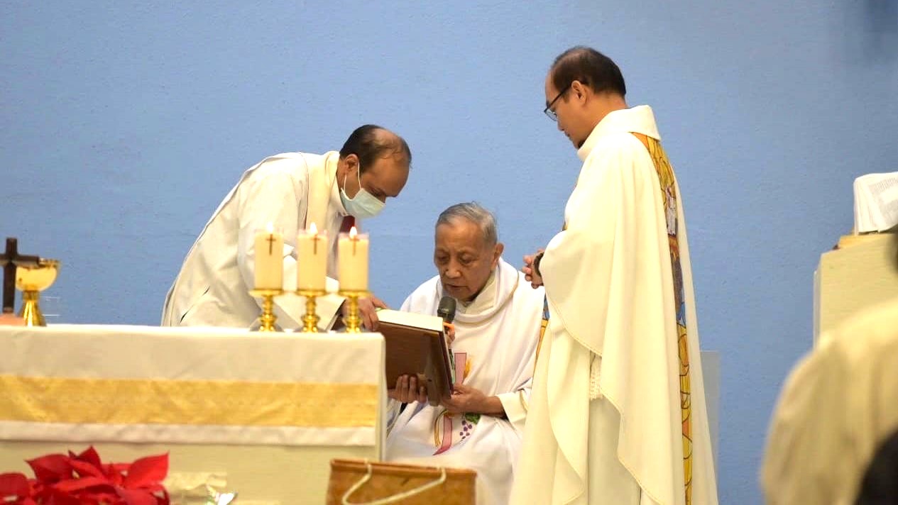 朱立德神父祈禱