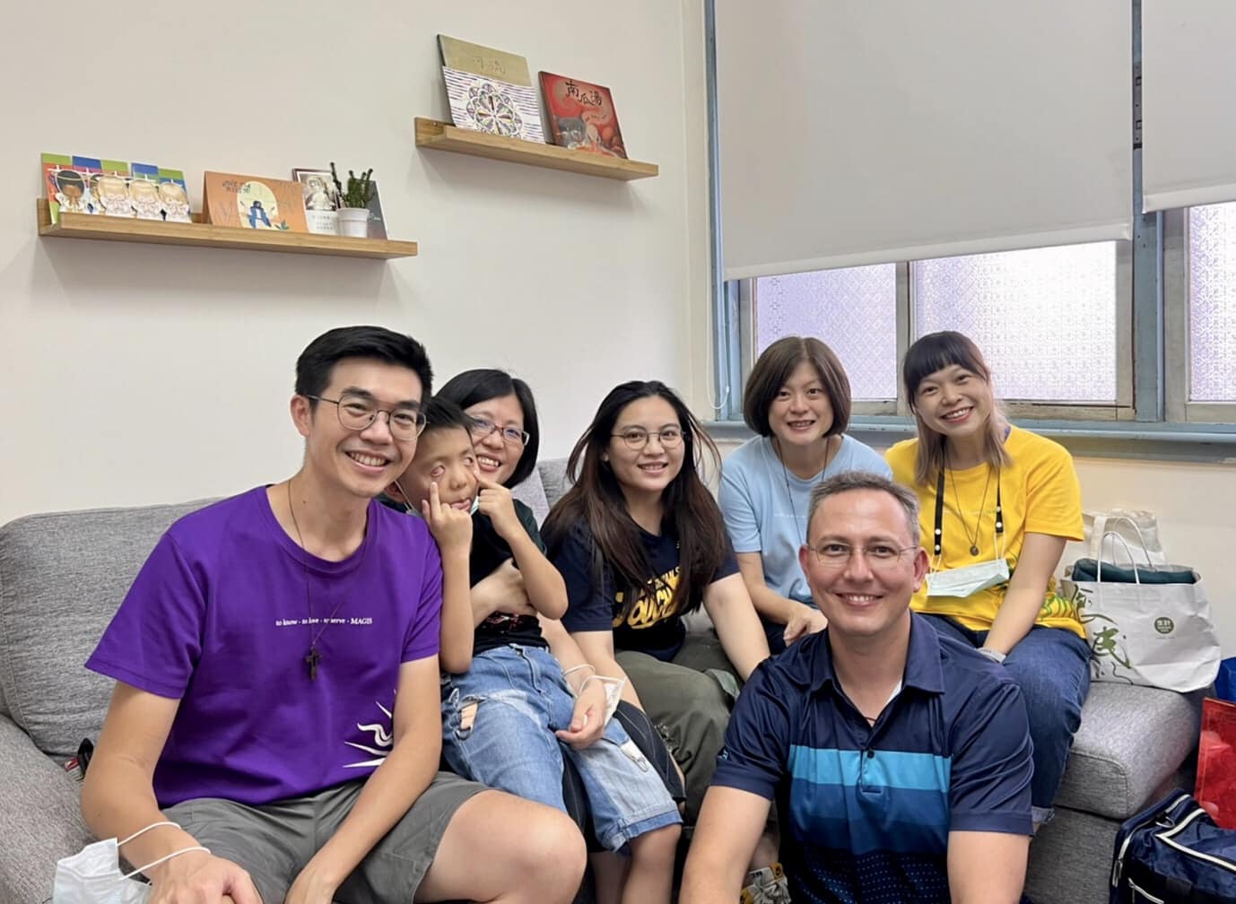 Magis 青年中心所有工作人員齊聚南部辦公室