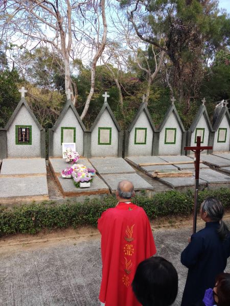 潘振国神父长眠于彰化静山