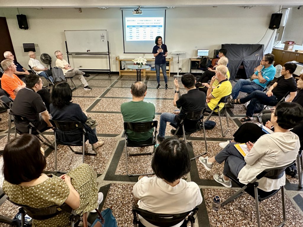 杜華基金會執行長楊銀美分享