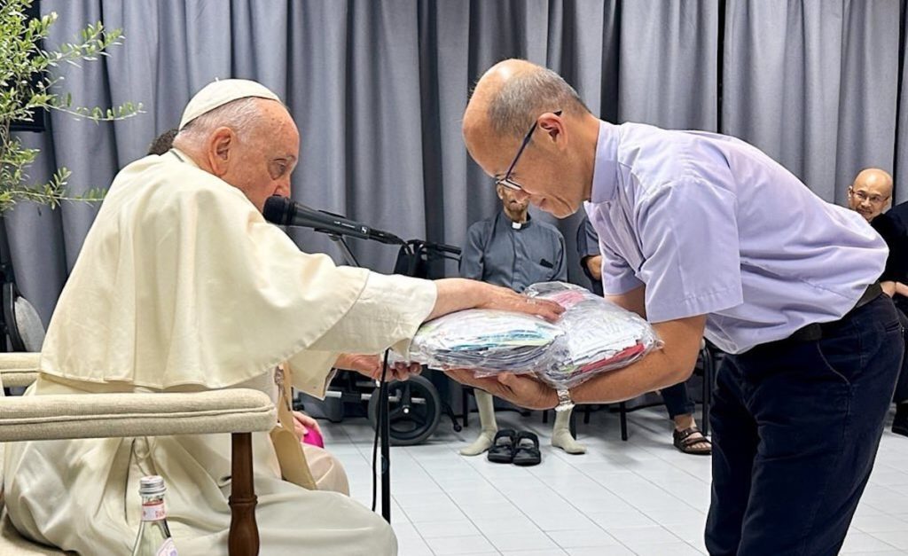 2024.09.Pope-francis-receives-pr