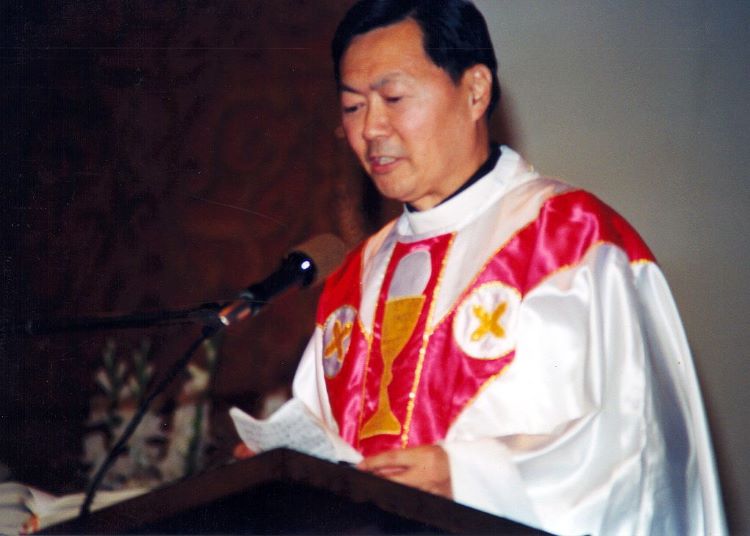 沈鹤琏神父晋铎当天致词的留影。图:吴怡静小姐提供