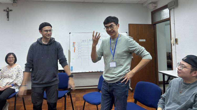 小组分享及汇报