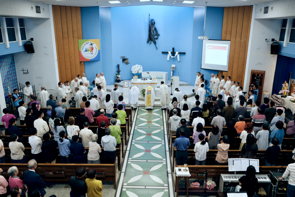 中华省谢诗祥神父矢发末愿感恩祭：放下自己，献上一切
