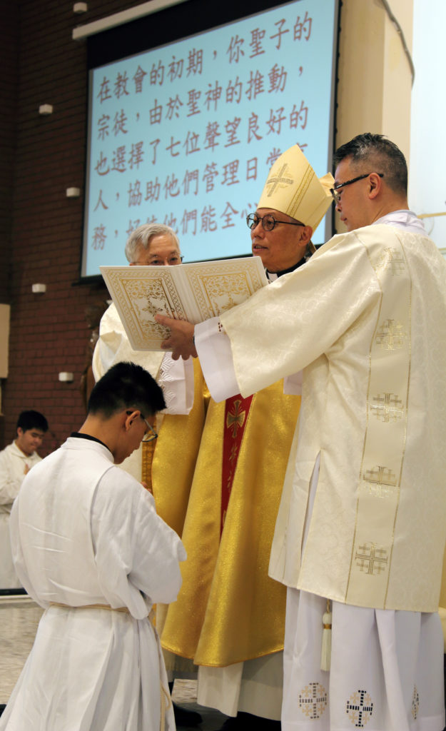 耶穌會士阮廷明治授予聖秩感恩祭