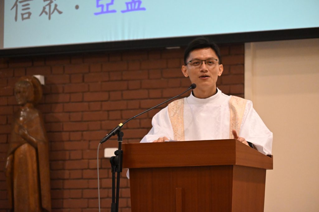 耶穌會士阮廷明治授予聖秩感恩祭