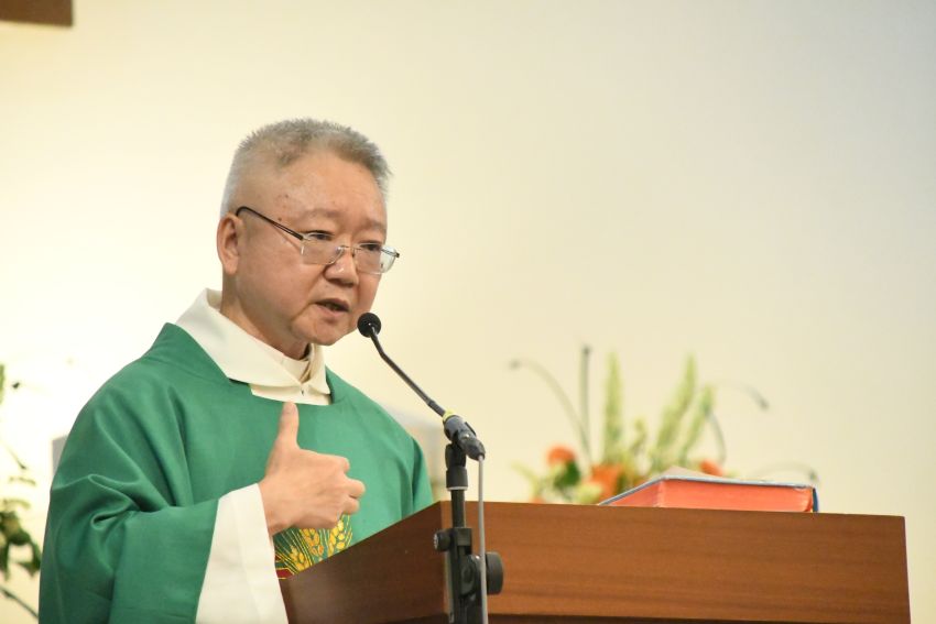 省会长董泽龙神父证道