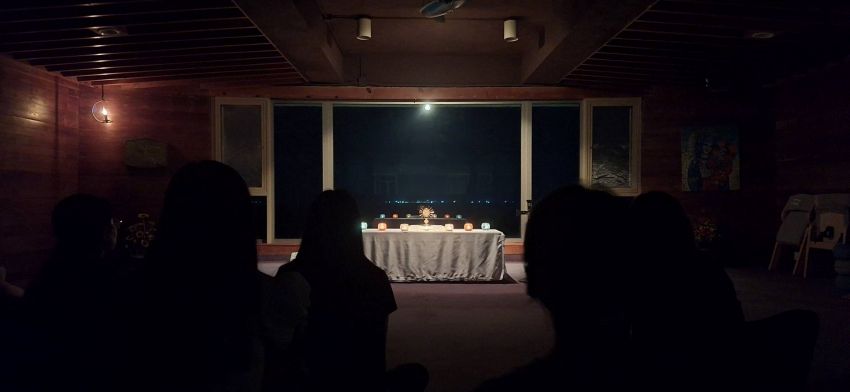 夜间思维静院的圣堂