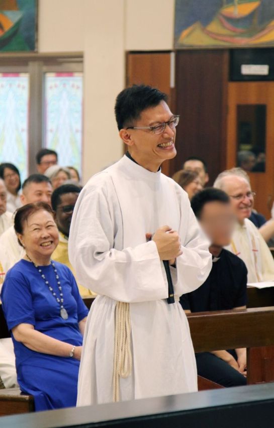 阮廷执事喜欢别人的笑容,自己也喜欢笑