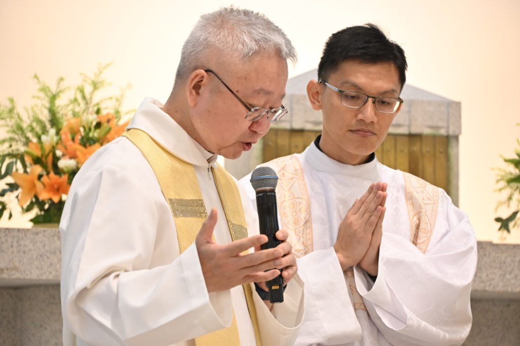 耶穌會士阮廷明治授予聖秩感恩祭