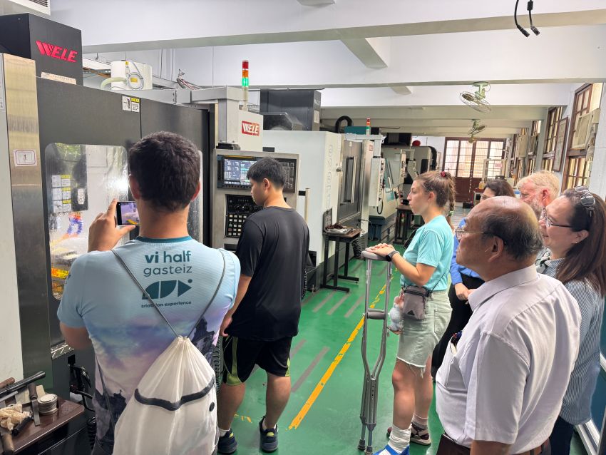 内思高工70校庆：创校元老家人跨海寻根