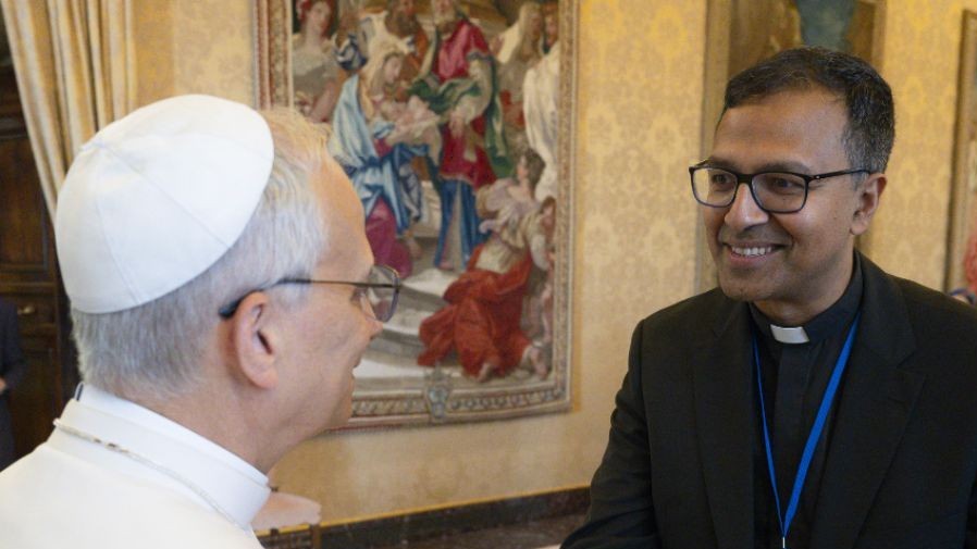 教宗良十四世任命耶穌會德蘇扎神父為梵蒂岡天文台新台長