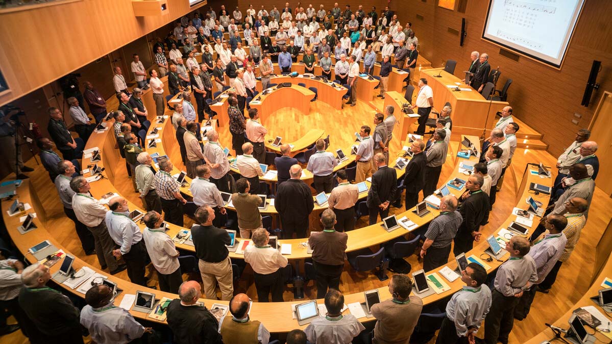 Jesuit.Media_161003_gc36_aula_opening_dd_8081_29791764050_ojpg