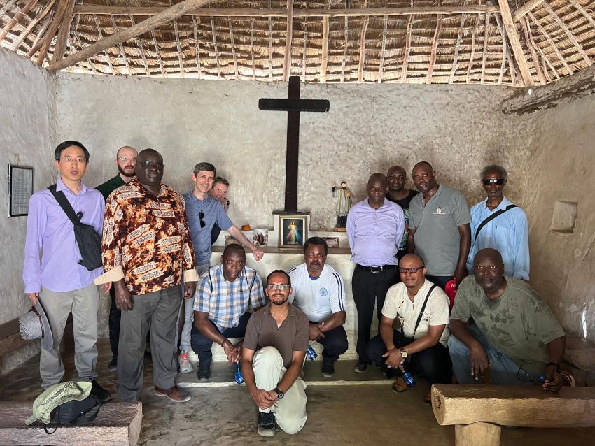 難民營中的聖堂