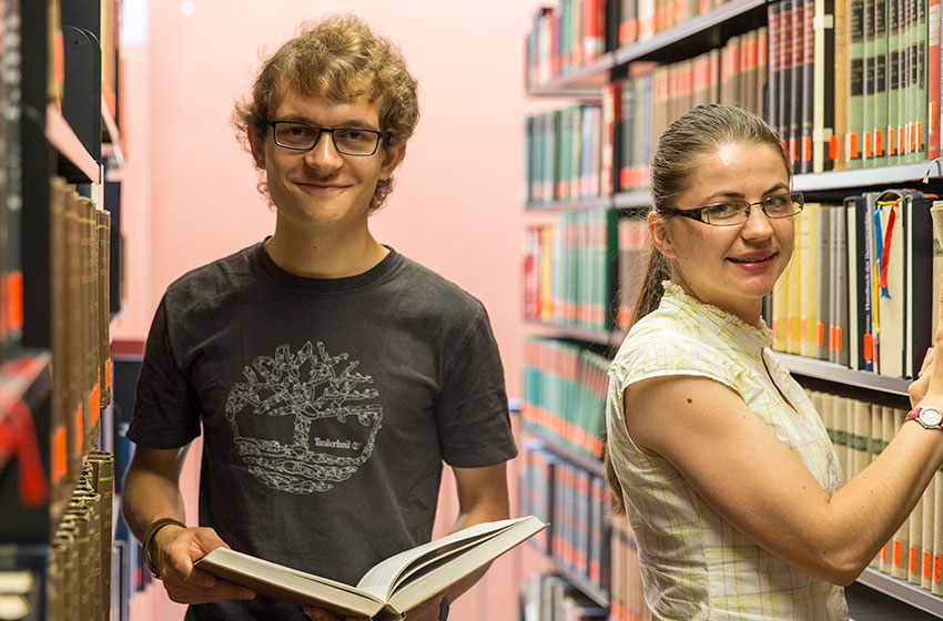 耶稣会中欧百年学府，培育承担责任的青年