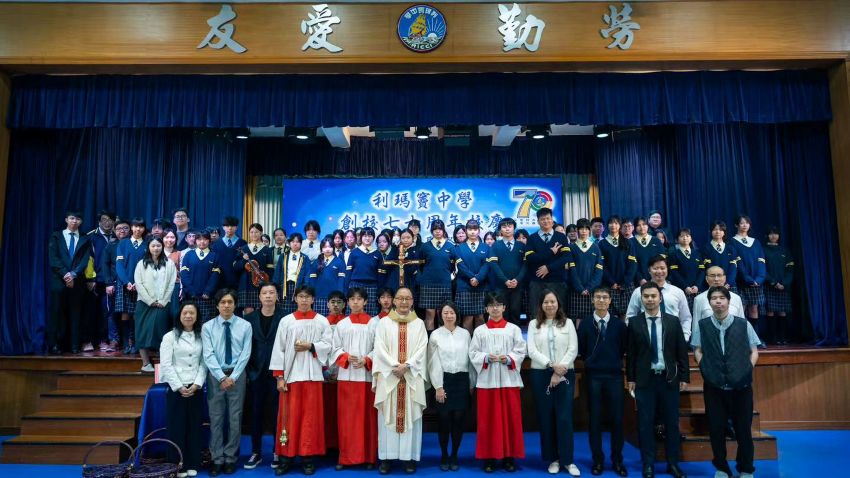 澳门耶稣会学校双喜临门