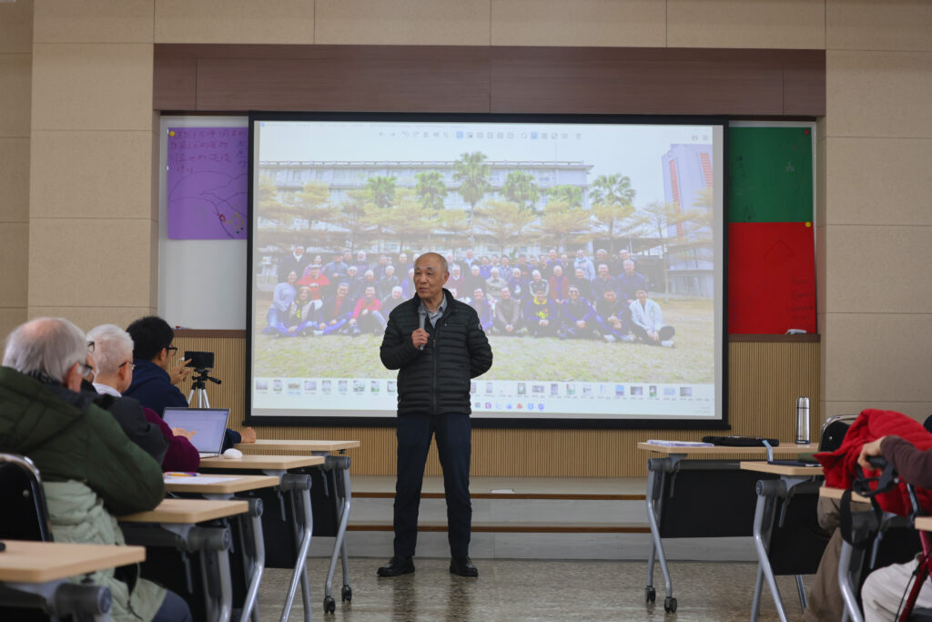 吳智勳神父給予回饋